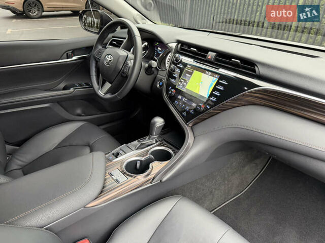 Чорний Тойота Камрі, об'ємом двигуна 2.49 л та пробігом 28 тис. км за 28800 $, фото 42 на Automoto.ua