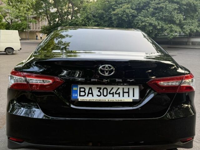 Черный Тойота Камри, объемом двигателя 2.5 л и пробегом 129 тыс. км за 25499 $, фото 4 на Automoto.ua
