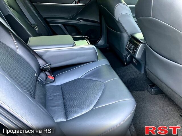 Черный Тойота Камри, объемом двигателя 2.5 л и пробегом 199 тыс. км за 22500 $, фото 7 на Automoto.ua