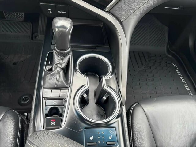 Чорний Тойота Камрі, об'ємом двигуна 2.5 л та пробігом 49 тис. км за 12700 $, фото 10 на Automoto.ua