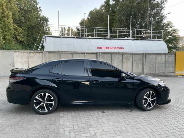 Чорний Тойота Камрі, об'ємом двигуна 2.5 л та пробігом 123 тис. км за 20000 $, фото 13 на Automoto.ua