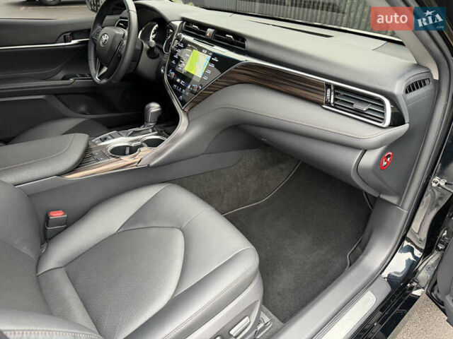 Чорний Тойота Камрі, об'ємом двигуна 2.49 л та пробігом 28 тис. км за 28800 $, фото 41 на Automoto.ua