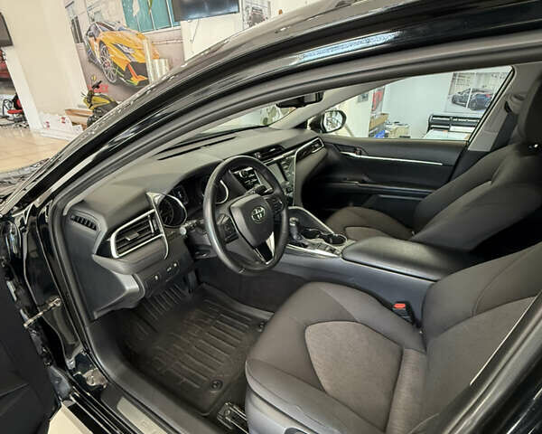 Чорний Тойота Камрі, об'ємом двигуна 2.49 л та пробігом 110 тис. км за 21800 $, фото 11 на Automoto.ua