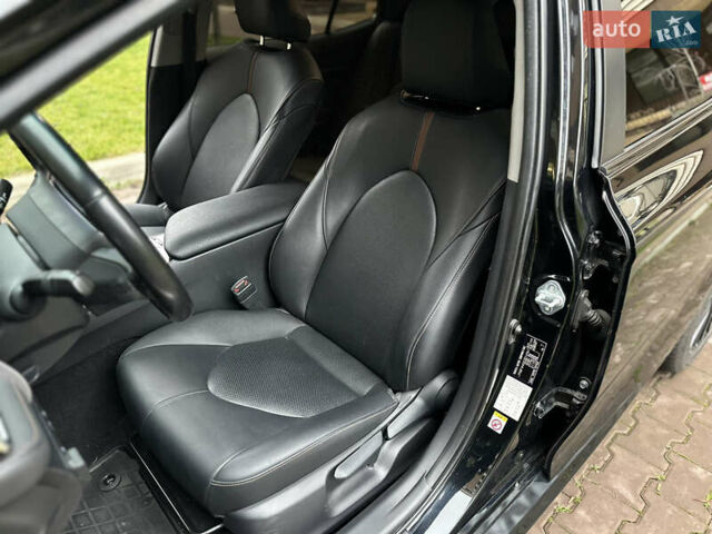 Чорний Тойота Камрі, об'ємом двигуна 2.49 л та пробігом 77 тис. км за 24550 $, фото 13 на Automoto.ua