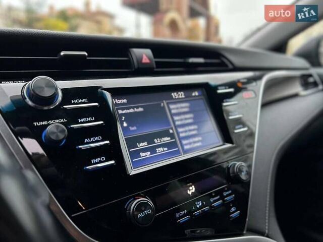 Черный Тойота Камри, объемом двигателя 2.49 л и пробегом 117 тыс. км за 19999 $, фото 1 на Automoto.ua