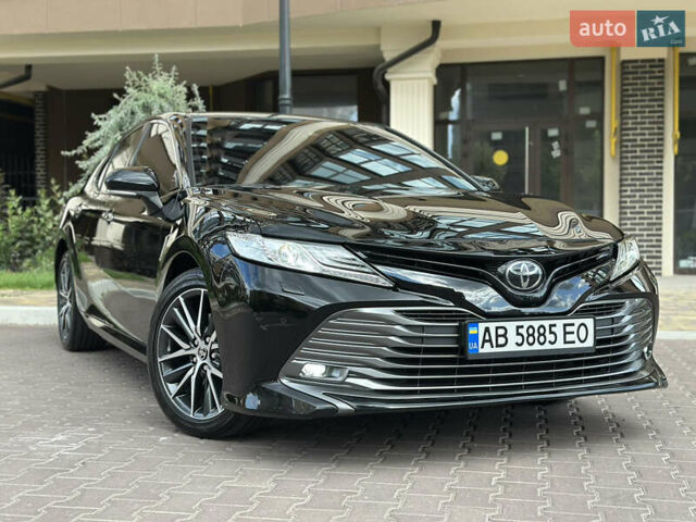 Черный Тойота Камри, объемом двигателя 2.5 л и пробегом 27 тыс. км за 29500 $, фото 1 на Automoto.ua