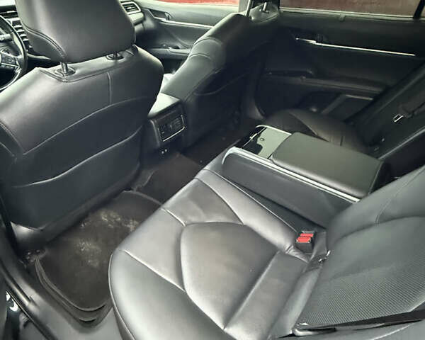 Черный Тойота Камри, объемом двигателя 2.49 л и пробегом 185 тыс. км за 22500 $, фото 1 на Automoto.ua