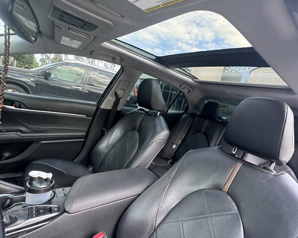 Чорний Тойота Камрі, об'ємом двигуна 2.49 л та пробігом 202 тис. км за 20500 $, фото 6 на Automoto.ua