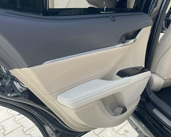 Чорний Тойота Камрі, об'ємом двигуна 2.49 л та пробігом 107 тис. км за 27000 $, фото 8 на Automoto.ua