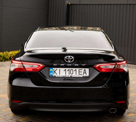 Черный Тойота Камри, объемом двигателя 2.49 л и пробегом 120 тыс. км за 23000 $, фото 4 на Automoto.ua
