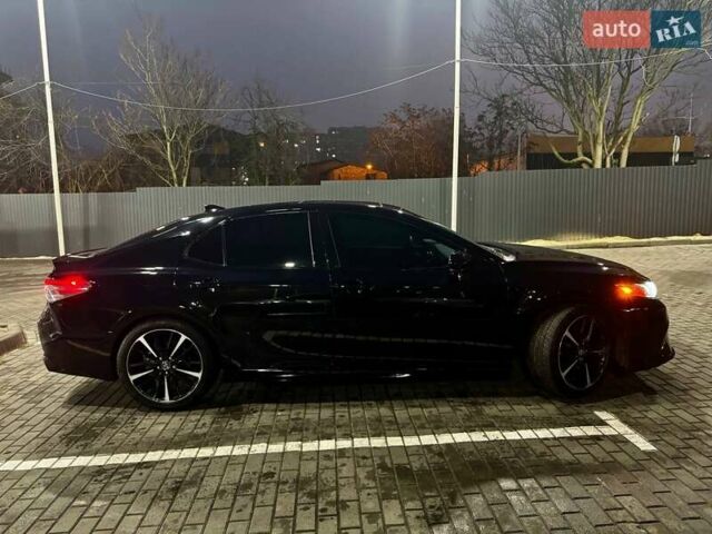 Чорний Тойота Камрі, об'ємом двигуна 3.46 л та пробігом 70 тис. км за 29999 $, фото 6 на Automoto.ua