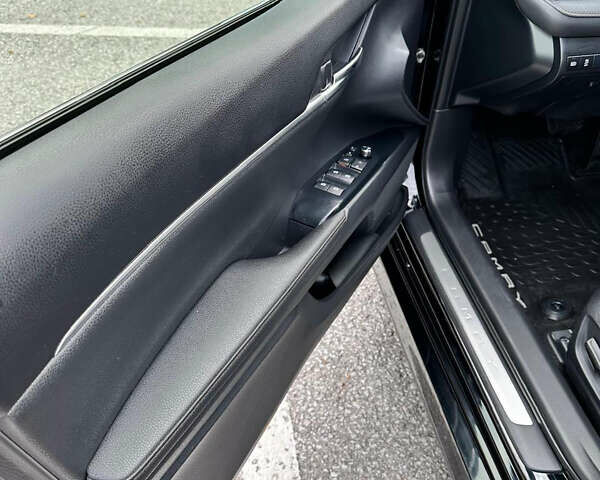 Черный Тойота Камри, объемом двигателя 2.49 л и пробегом 206 тыс. км за 23500 $, фото 40 на Automoto.ua