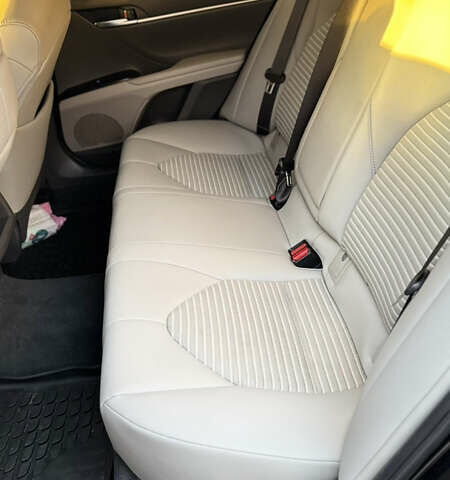 Тойота Камри 2018 в Киеве на Automoto.ua Черный Тойота Камри, объемом двигателя 2.49 л и пробегом 150 тыс. км за 19300 $, фото 10 на Automoto.ua