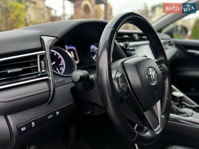 Черный Тойота Камри, объемом двигателя 2.49 л и пробегом 117 тыс. км за 19999 $, фото 13 на Automoto.ua