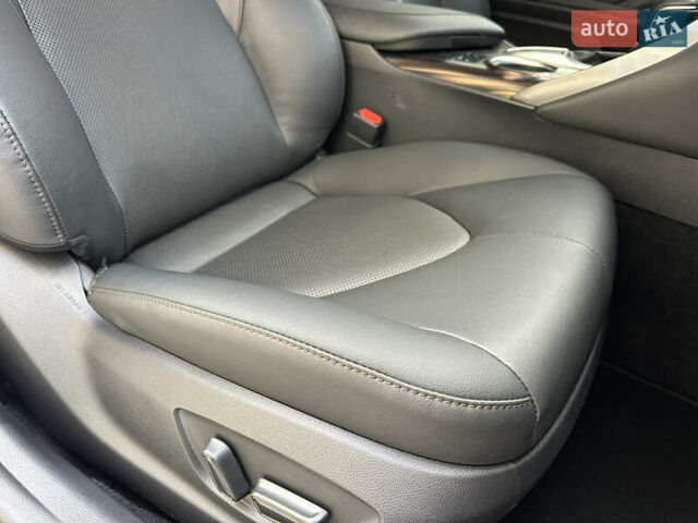 Черный Тойота Камри, объемом двигателя 2.5 л и пробегом 27 тыс. км за 29500 $, фото 44 на Automoto.ua