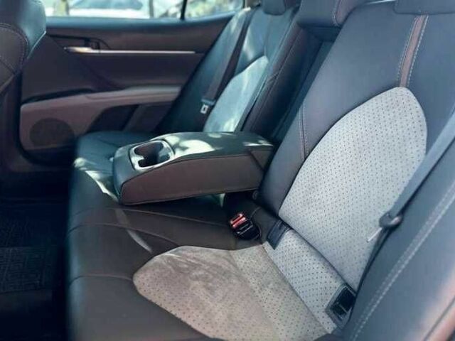 Черный Тойота Камри, объемом двигателя 2.5 л и пробегом 60 тыс. км за 14700 $, фото 3 на Automoto.ua