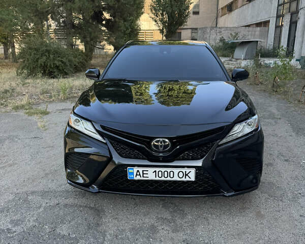 Черный Тойота Камри, объемом двигателя 3.46 л и пробегом 65 тыс. км за 27999 $, фото 1 на Automoto.ua