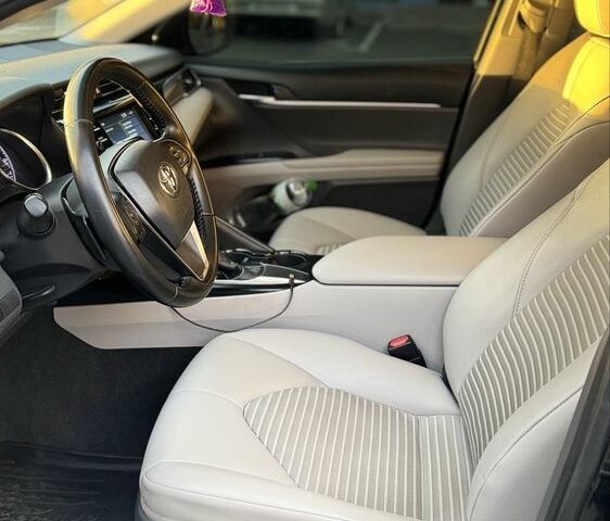 Черный Тойота Камри, объемом двигателя 2.5 л и пробегом 150 тыс. км за 19300 $, фото 7 на Automoto.ua