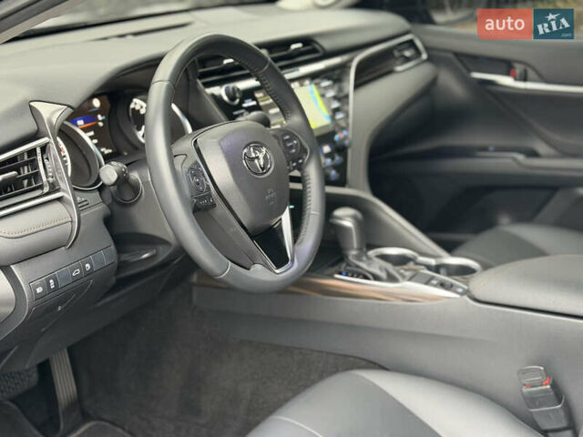 Чорний Тойота Камрі, об'ємом двигуна 2.49 л та пробігом 28 тис. км за 28800 $, фото 30 на Automoto.ua