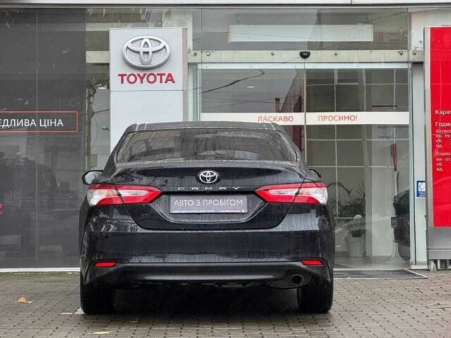 Чорний Тойота Камрі, об'ємом двигуна 2.5 л та пробігом 120 тис. км за 22191 $, фото 6 на Automoto.ua