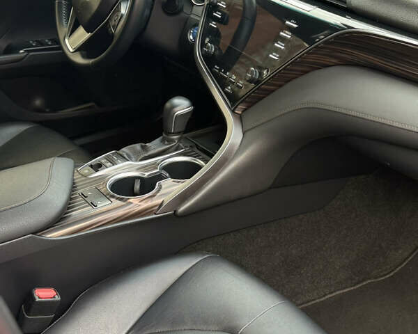 Черный Тойота Камри, объемом двигателя 2.5 л и пробегом 184 тыс. км за 26500 $, фото 61 на Automoto.ua