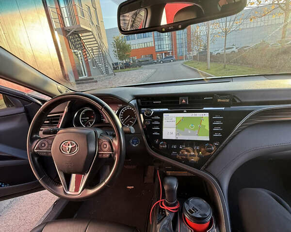 Чорний Тойота Камрі, об'ємом двигуна 2.49 л та пробігом 175 тис. км за 27000 $, фото 20 на Automoto.ua