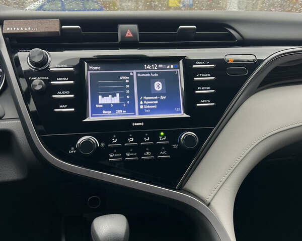 Чорний Тойота Камрі, об'ємом двигуна 2.5 л та пробігом 72 тис. км за 22000 $, фото 38 на Automoto.ua