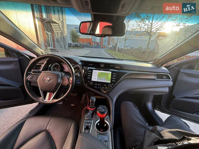 Чорний Тойота Камрі, об'ємом двигуна 2.49 л та пробігом 175 тис. км за 27000 $, фото 19 на Automoto.ua