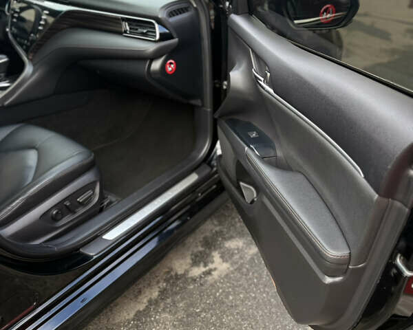 Черный Тойота Камри, объемом двигателя 2.5 л и пробегом 184 тыс. км за 26500 $, фото 58 на Automoto.ua