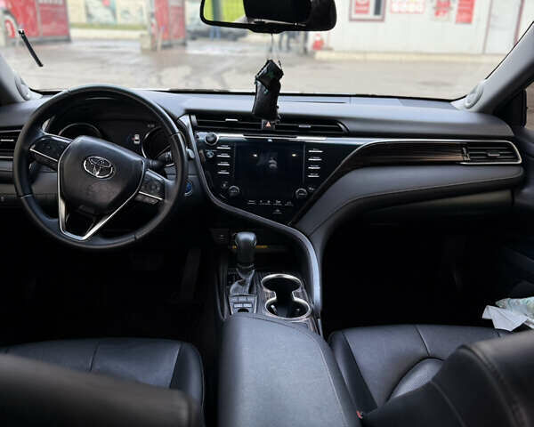 Черный Тойота Камри, объемом двигателя 2.5 л и пробегом 184 тыс. км за 26500 $, фото 33 на Automoto.ua