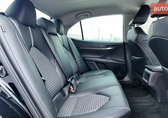 Чорний Тойота Камрі, об'ємом двигуна 2.49 л та пробігом 185 тис. км за 18990 $, фото 15 на Automoto.ua