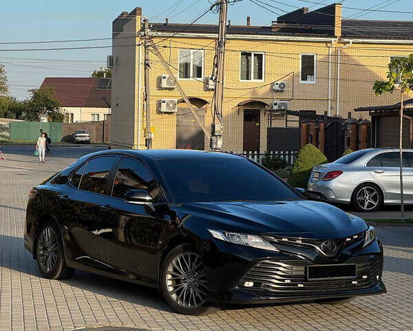 Чорний Тойота Камрі, об'ємом двигуна 2.49 л та пробігом 155 тис. км за 25500 $, фото 1 на Automoto.ua