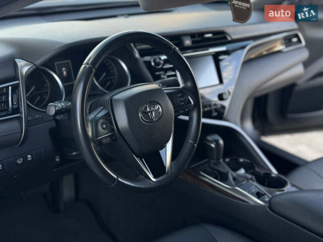 Черный Тойота Камри, объемом двигателя 2.5 л и пробегом 70 тыс. км за 31000 $, фото 46 на Automoto.ua