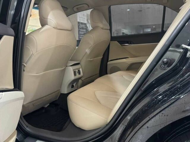 Чорний Тойота Камрі, об'ємом двигуна 2.5 л та пробігом 120 тис. км за 22191 $, фото 10 на Automoto.ua