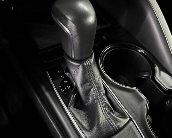 Черный Тойота Камри, объемом двигателя 2.49 л и пробегом 150 тыс. км за 21000 $, фото 9 на Automoto.ua