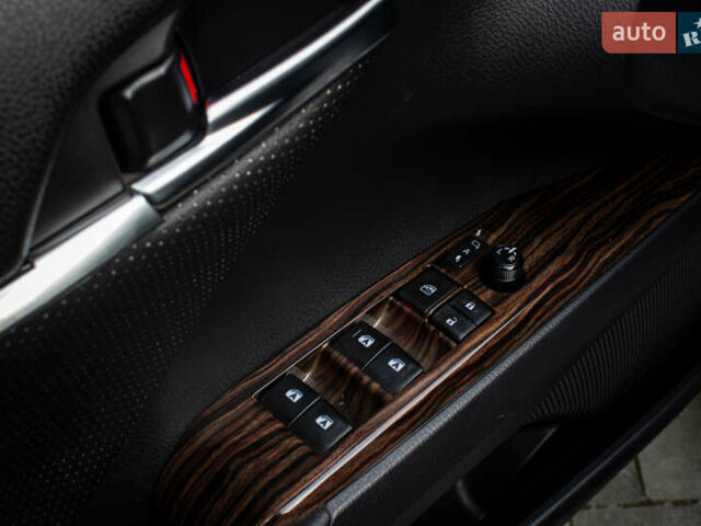 Чорний Тойота Камрі, об'ємом двигуна 2.49 л та пробігом 72 тис. км за 32500 $, фото 38 на Automoto.ua