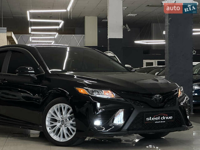Чорний Тойота Камрі, об'ємом двигуна 2.5 л та пробігом 56 тис. км за 20999 $, фото 18 на Automoto.ua