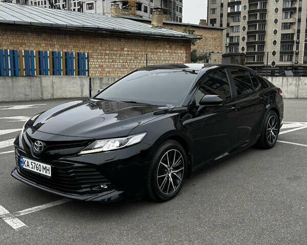 Чорний Тойота Камрі, об'ємом двигуна 2.49 л та пробігом 163 тис. км за 23700 $, фото 1 на Automoto.ua