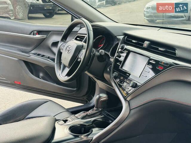Черный Тойота Камри, объемом двигателя 3.46 л и пробегом 120 тыс. км за 29900 $, фото 23 на Automoto.ua