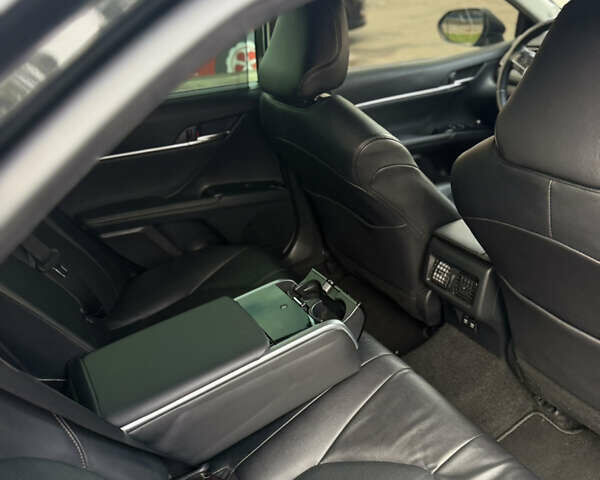 Черный Тойота Камри, объемом двигателя 2.5 л и пробегом 184 тыс. км за 26500 $, фото 43 на Automoto.ua