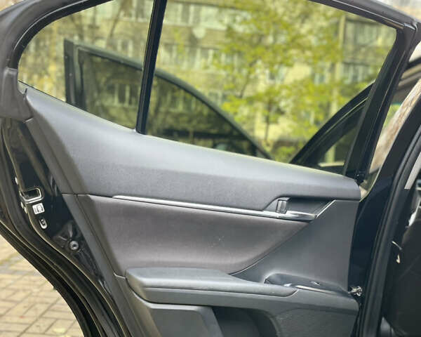 Тойота Камри 2019 в Киеве на Automoto.ua Черный Тойота Камри, объемом двигателя 2.5 л и пробегом 116 тыс. км за 19995 $, фото 36 на Automoto.ua