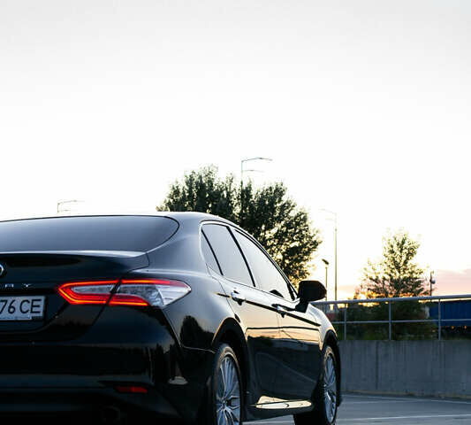 Чорний Тойота Камрі, об'ємом двигуна 2.5 л та пробігом 73 тис. км за 31900 $, фото 9 на Automoto.ua