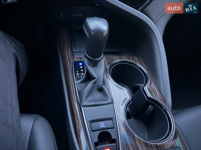 Черный Тойота Камри, объемом двигателя 2.5 л и пробегом 70 тыс. км за 31000 $, фото 18 на Automoto.ua