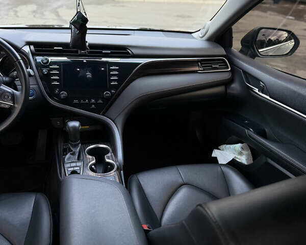 Черный Тойота Камри, объемом двигателя 2.5 л и пробегом 184 тыс. км за 26500 $, фото 35 на Automoto.ua