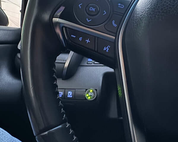 Черный Тойота Камри, объемом двигателя 2.49 л и пробегом 175 тыс. км за 21800 $, фото 7 на Automoto.ua