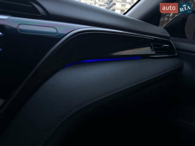 Черный Тойота Камри, объемом двигателя 2.5 л и пробегом 70 тыс. км за 31000 $, фото 12 на Automoto.ua