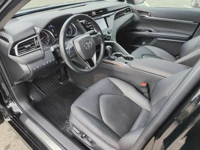 Черный Тойота Камри, объемом двигателя 2.5 л и пробегом 85 тыс. км за 21000 $, фото 5 на Automoto.ua