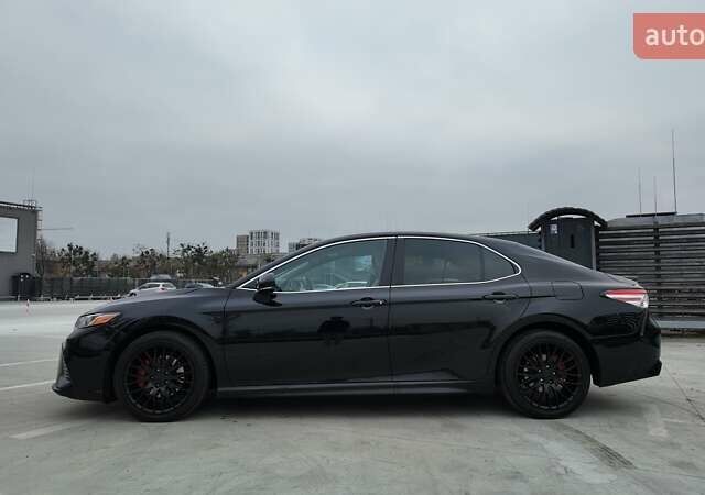 Чорний Тойота Камрі, об'ємом двигуна 2.49 л та пробігом 185 тис. км за 18990 $, фото 6 на Automoto.ua