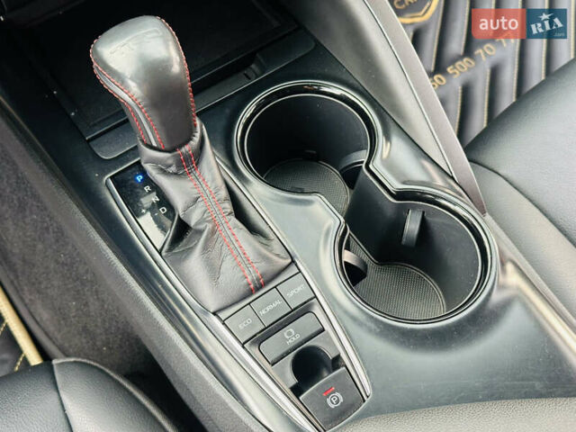 Черный Тойота Камри, объемом двигателя 3.46 л и пробегом 120 тыс. км за 29900 $, фото 30 на Automoto.ua