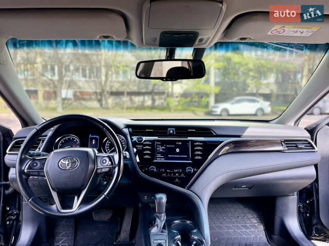 Тойота Камри 2019 в Киеве на Automoto.ua Черный Тойота Камри, объемом двигателя 2.5 л и пробегом 116 тыс. км за 19995 $, фото 28 на Automoto.ua